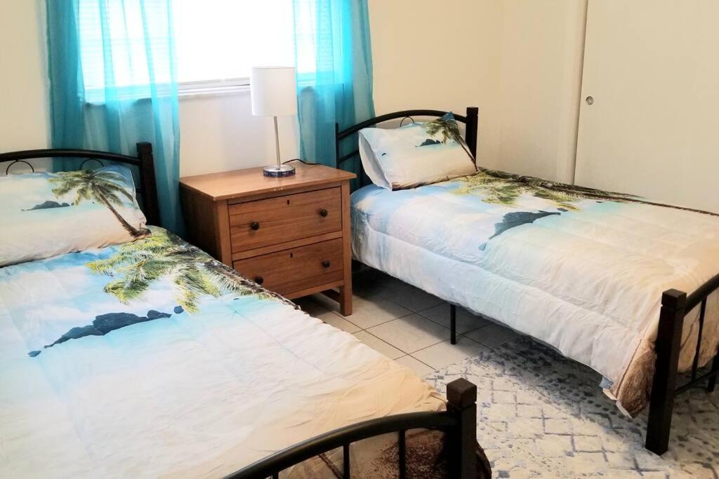 Whole House+Renovated+Pool+Lanai+Bbq+Close To All West Palm Beach Exterior foto